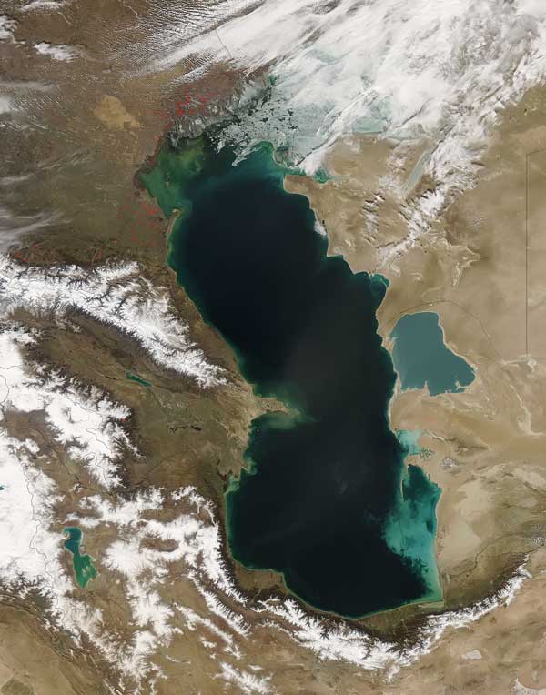 Каспийское море 5 марта 2008 года. Вид из космоса.
