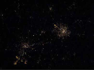 Свет ночных городов. Вид из МКС. Антверпен, Брюссель.