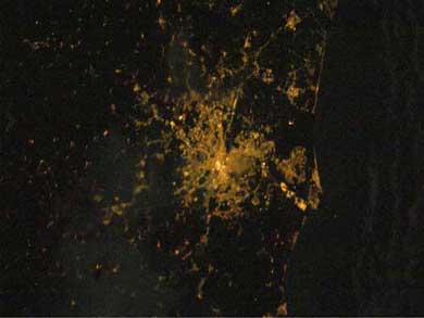Свет ночных городов. Вид из МКС. Рим.