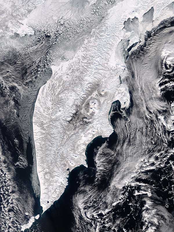 Камчатка. Вид из космоса. 19 февраля 2008 года.