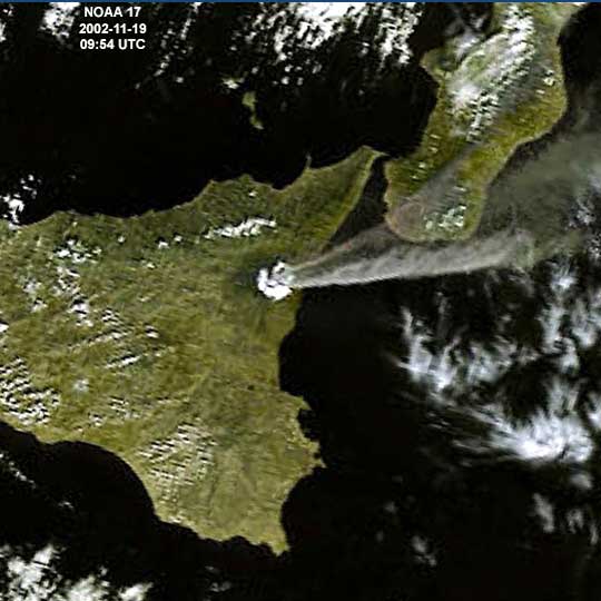 Извержение вулкана Этна.